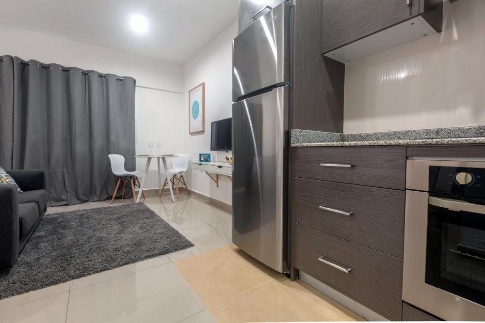 The Gallery Luxury Suites Cpg East Legon Eksteriør bilde