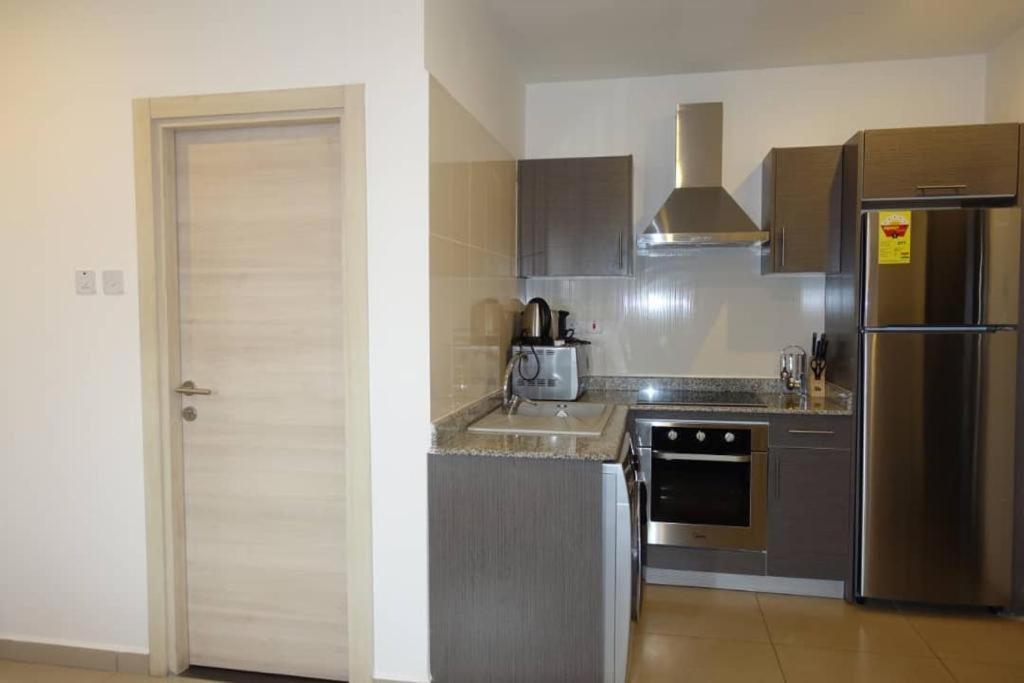The Gallery Luxury Suites Cpg East Legon Eksteriør bilde