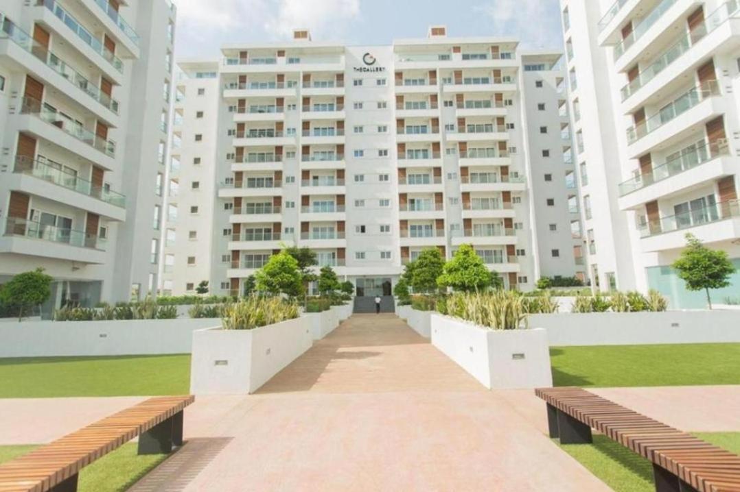 The Gallery Luxury Suites Cpg East Legon Eksteriør bilde