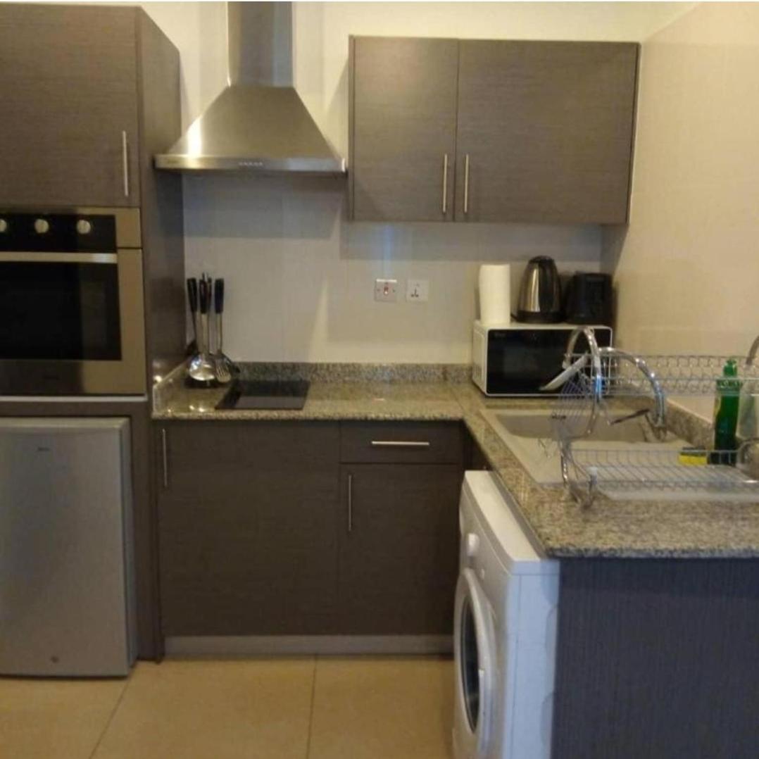 The Gallery Luxury Suites Cpg East Legon Eksteriør bilde